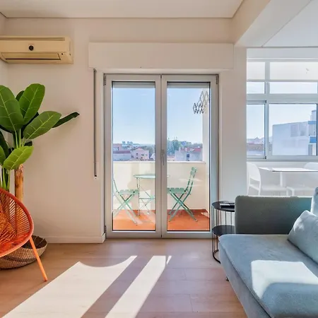 Downtown Soho Apartment