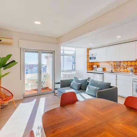 Downtown Soho Apartment