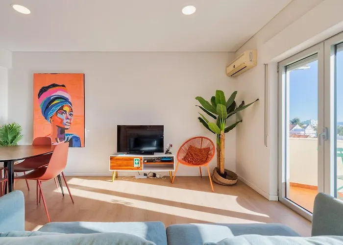 Downtown Soho * Setúbal